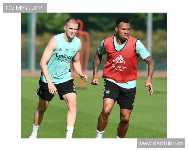 英超足球队训练：揭秘英超顶级球队的训练日常